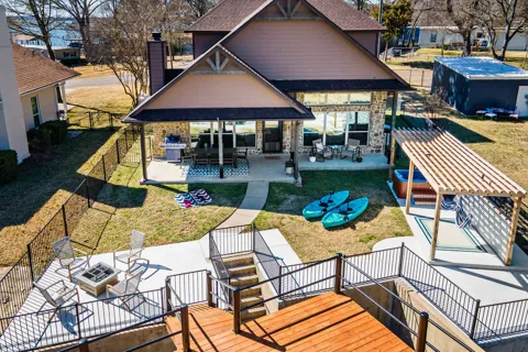156 Palisade Drive
