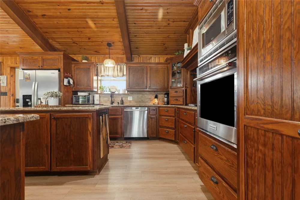 11 CR 3103 New Boston, TX 75570
