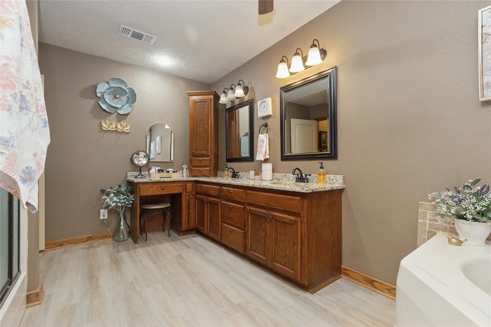11 CR 3103 New Boston, TX 75570