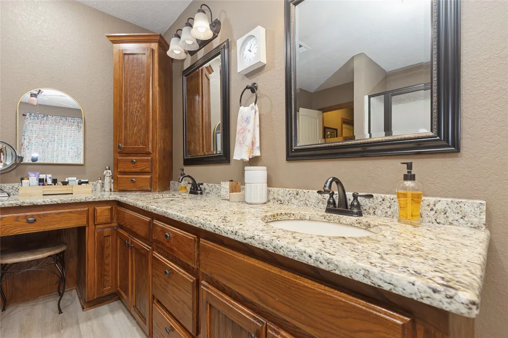 11 CR 3103 New Boston, TX 75570