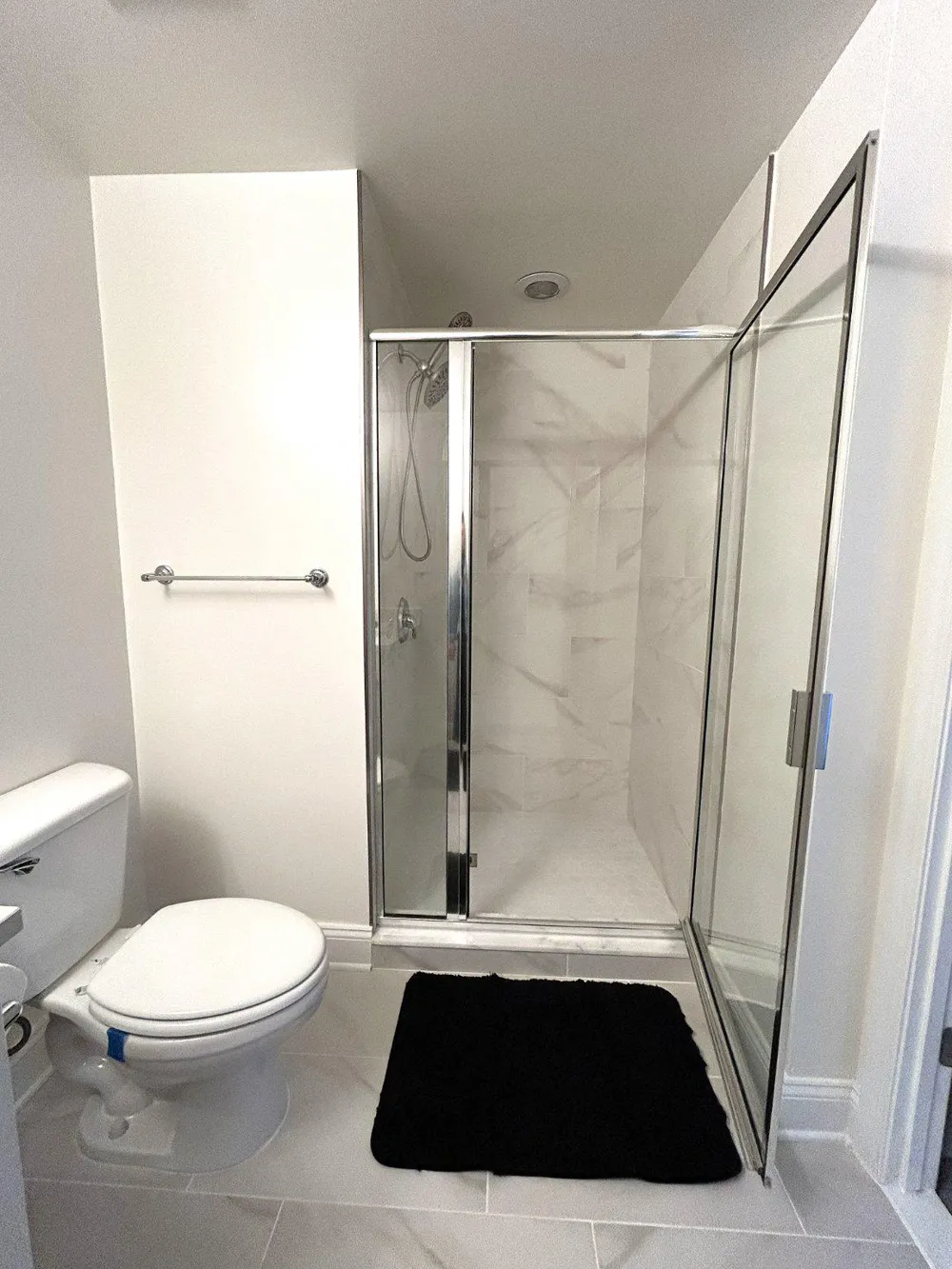 2451 MIDTOWN AVENUE #705 Alexandria, VA 22303