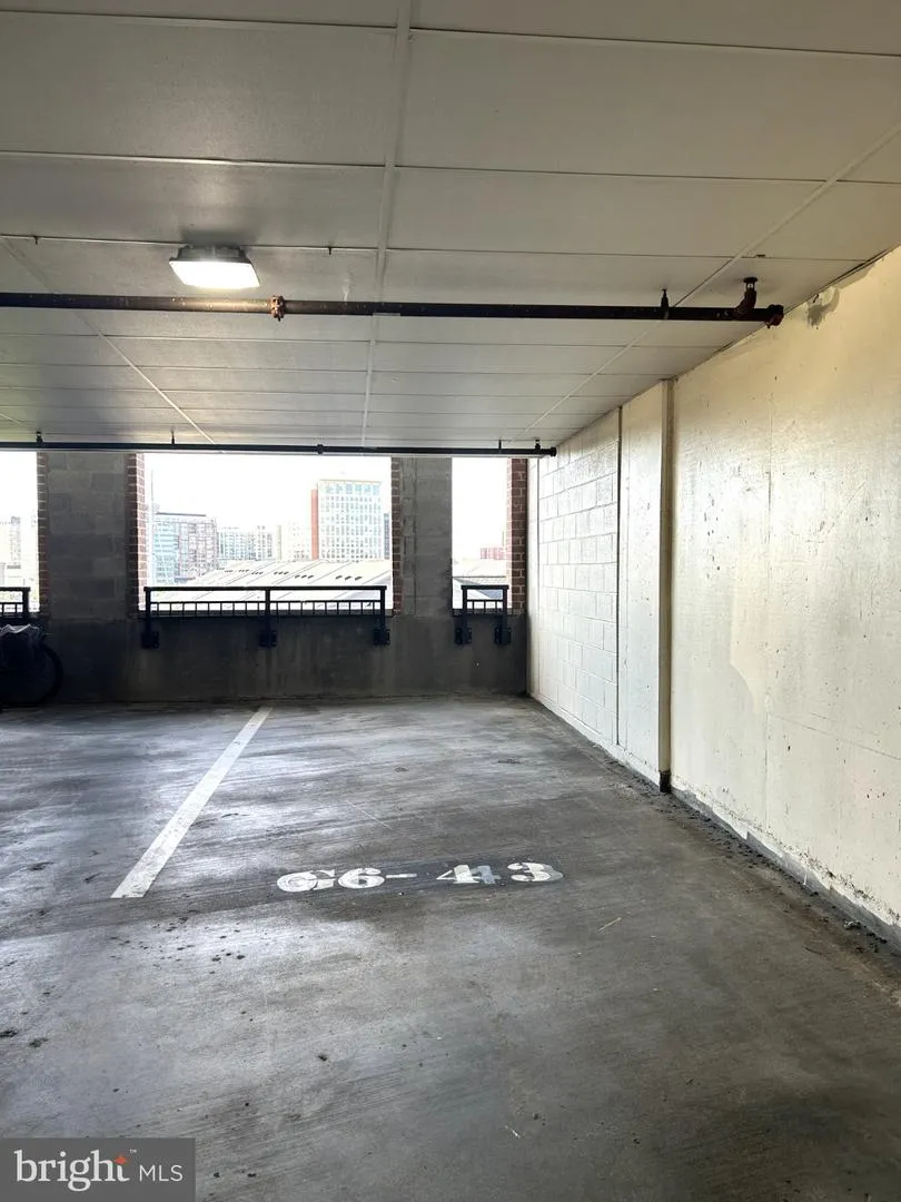 2451 MIDTOWN AVENUE #705 Alexandria, VA 22303
