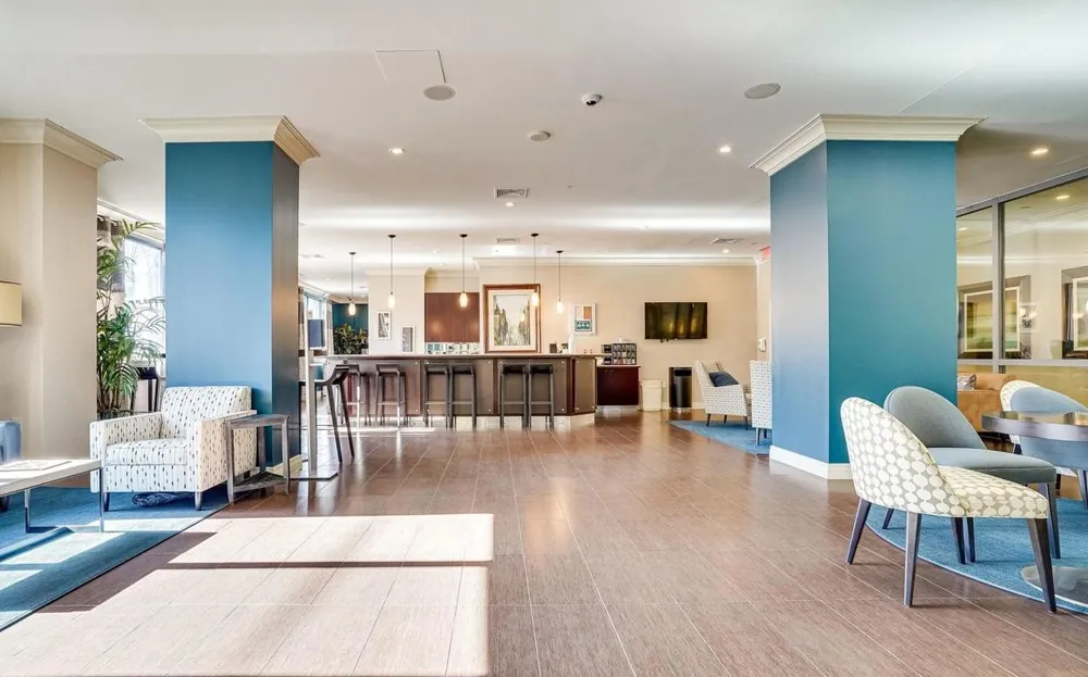 2451 MIDTOWN AVENUE #705 Alexandria, VA 22303