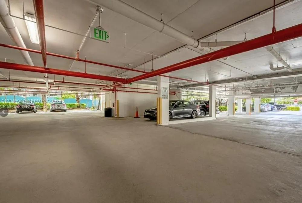 9172 Collins Ave #218 Surfside, FL 33154