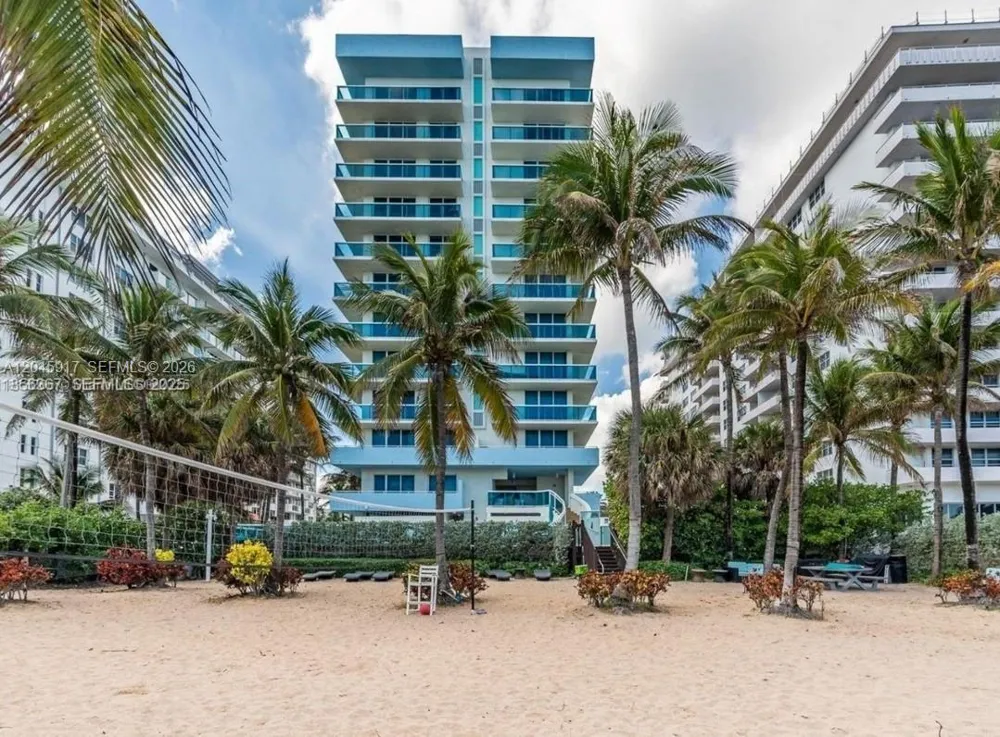 9172 Collins Ave #218 Surfside, FL 33154
