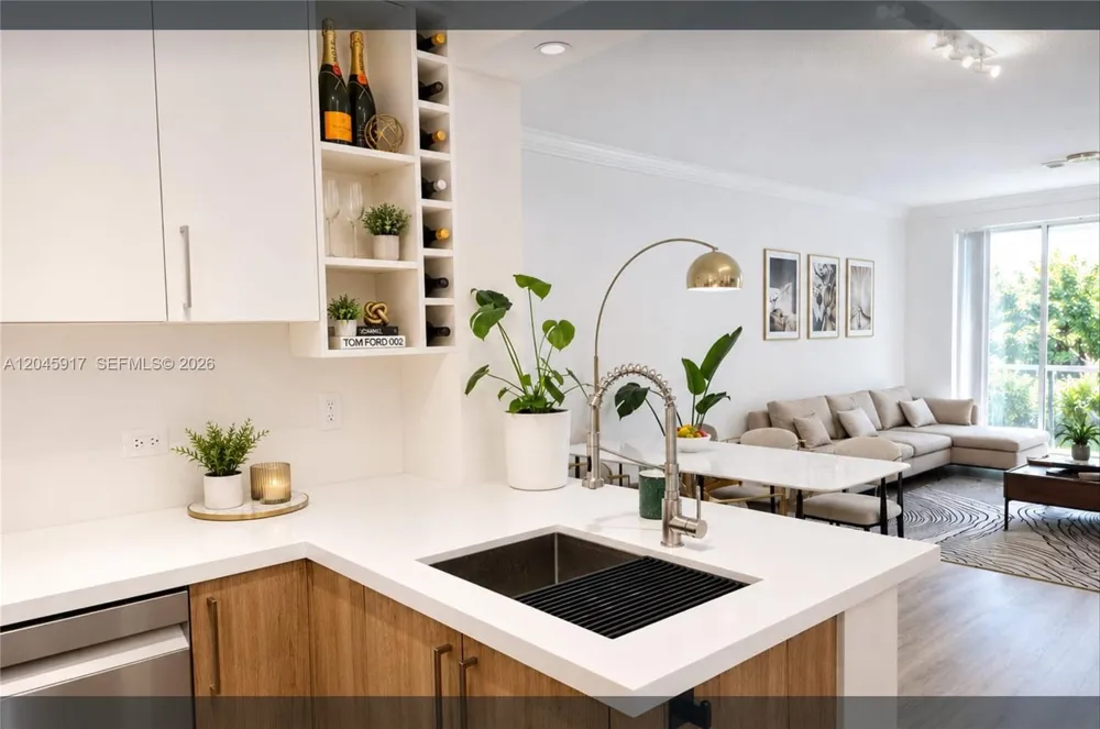 9172 Collins Ave #218 Surfside, FL 33154