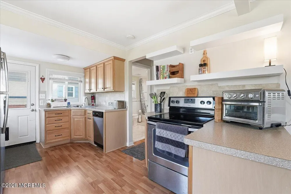 54 Main Street Port Monmouth, NJ 07758