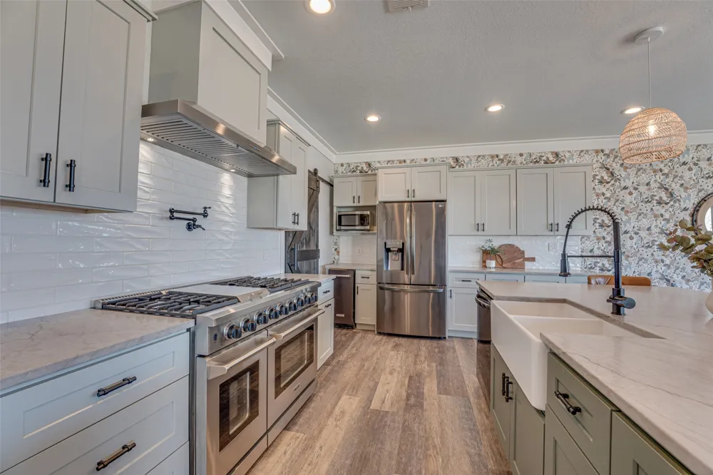 5523 Lakeshore Court Log Cabin, TX 75148