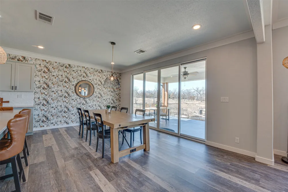 5523 Lakeshore Court Log Cabin, TX 75148