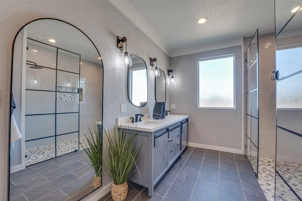 5523 Lakeshore Court Log Cabin, TX 75148