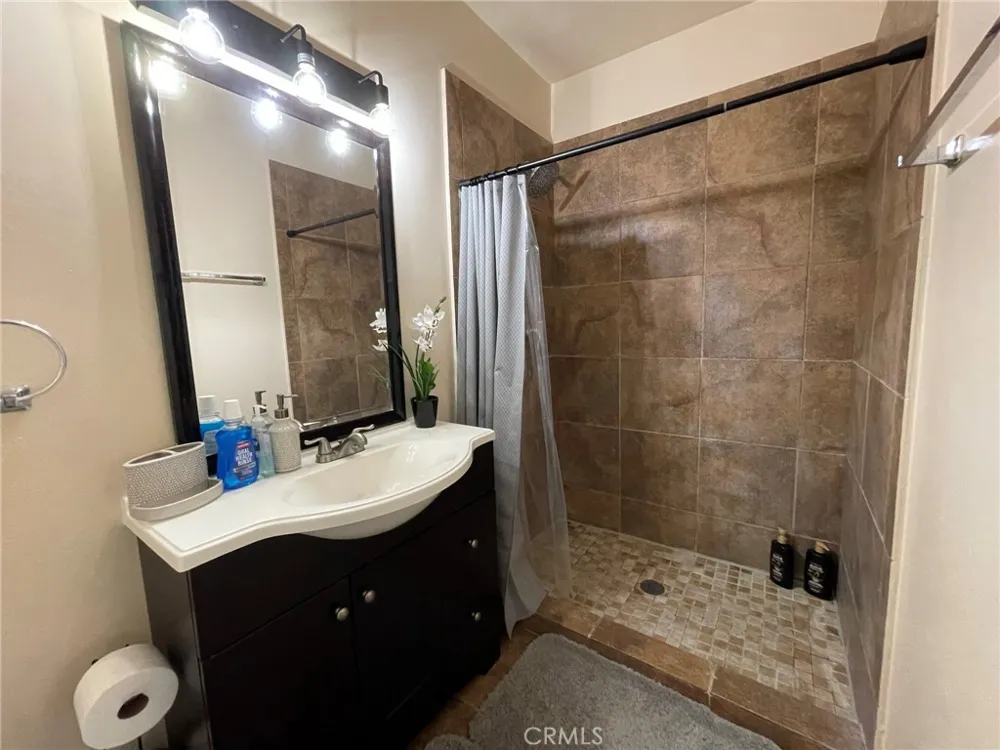 3500 W Manchester Boulevard #195 Inglewood, CA 90305
