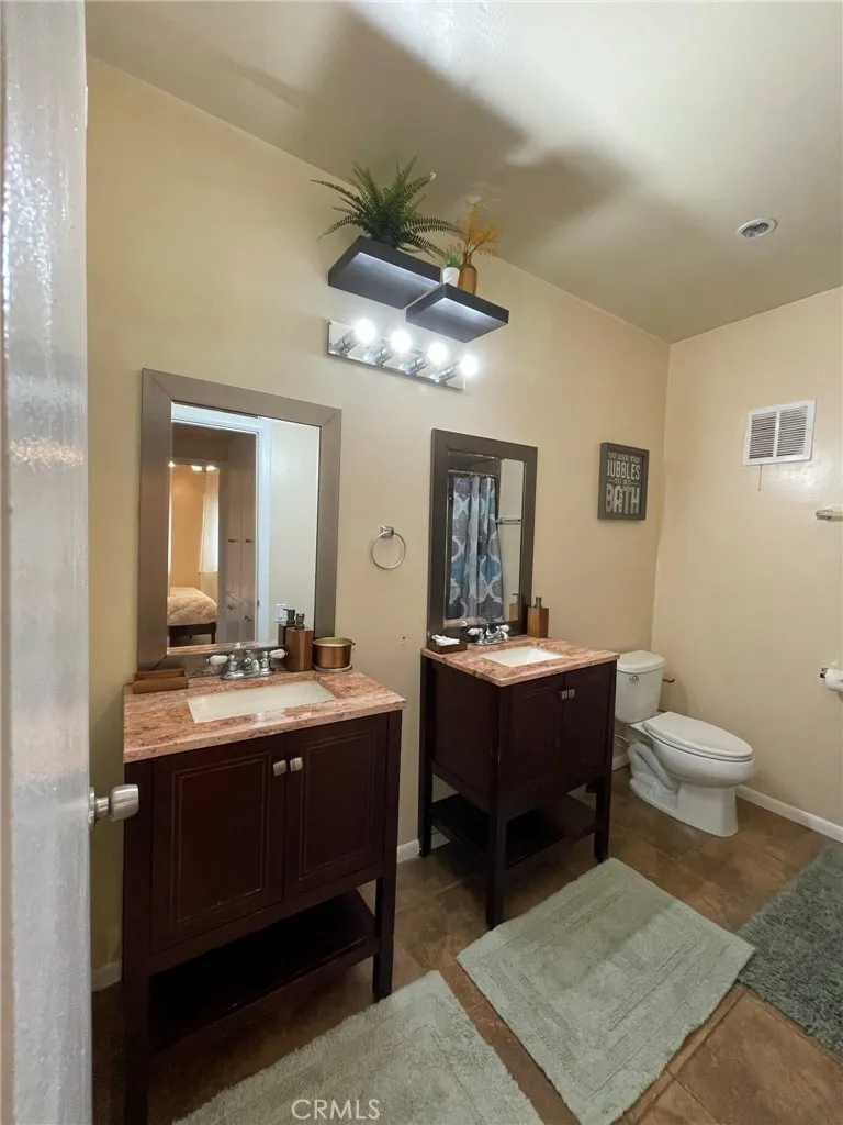 3500 W Manchester Boulevard #195 Inglewood, CA 90305