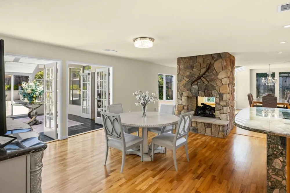 2110 Messina Place Monterey, CA 93940
