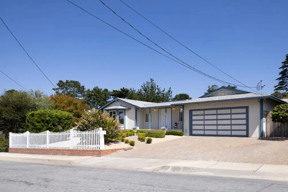 2110 Messina Place Monterey, CA 93940