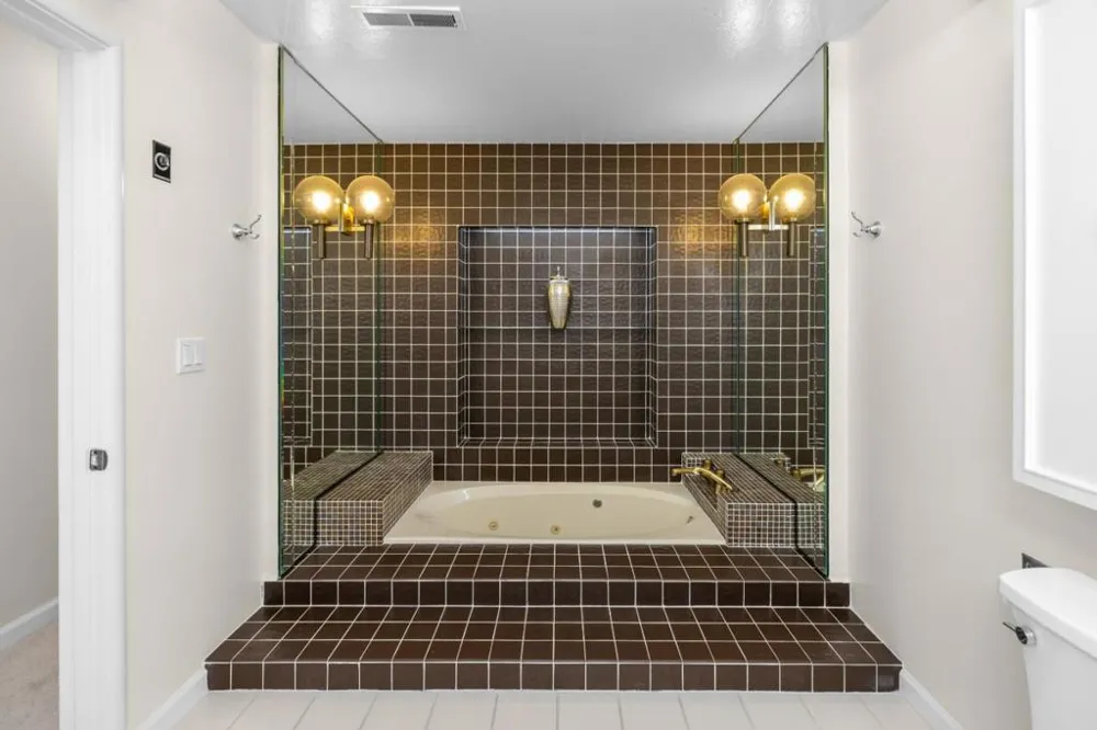 2110 Messina Place Monterey, CA 93940