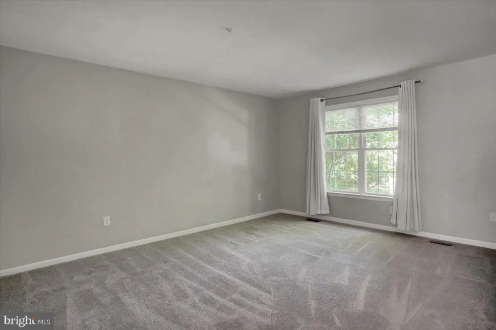1153 LINDSAY LANE Hagerstown, MD 21742