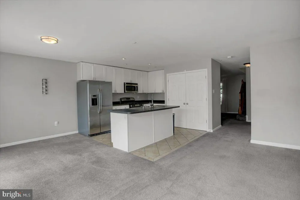 1153 LINDSAY LANE Hagerstown, MD 21742