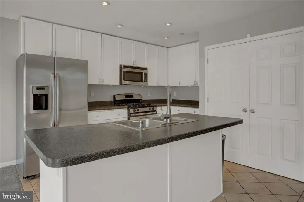 1153 LINDSAY LANE Hagerstown, MD 21742