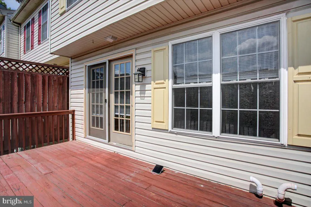 1153 LINDSAY LANE Hagerstown, MD 21742