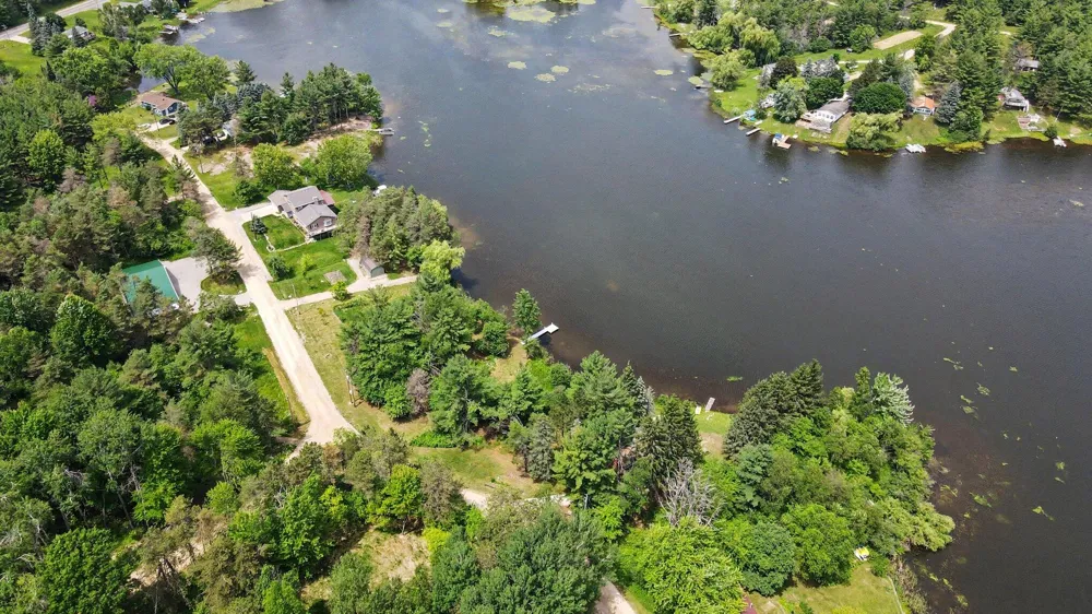 8341 Enid Drive Evart, MI 49631