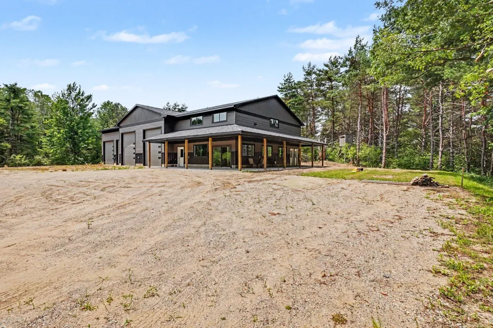 8341 Enid Drive Evart, MI 49631