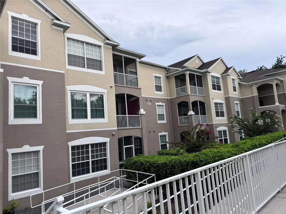 586 BRANTLEY TERRACE WAY #301 Altamonte Springs, FL 32714