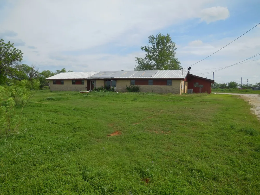 1809 E Elliott Street Breckenridge, TX 76424