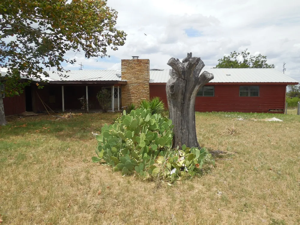 1809 E Elliott Street Breckenridge, TX 76424