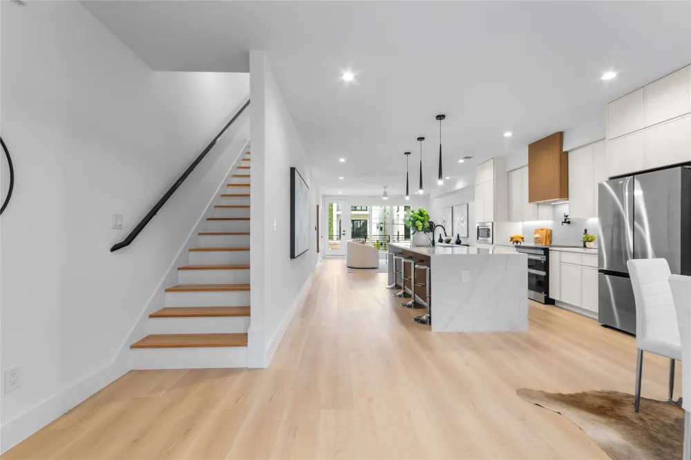 1505 Holly Dallas, TX 75204