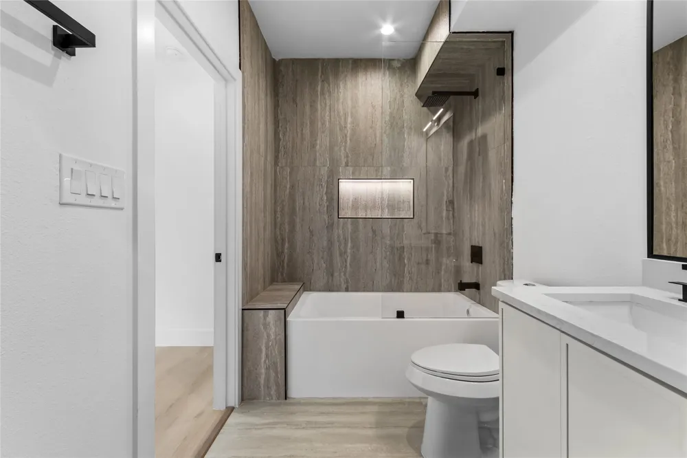 1505 Holly Dallas, TX 75204