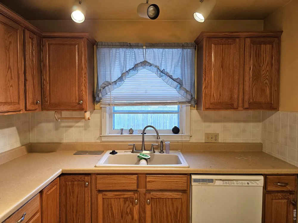 506 Oak Street Sterling, CO 80751