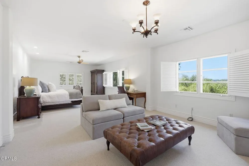 12986 Macdonald Drive Ojai, CA 93023