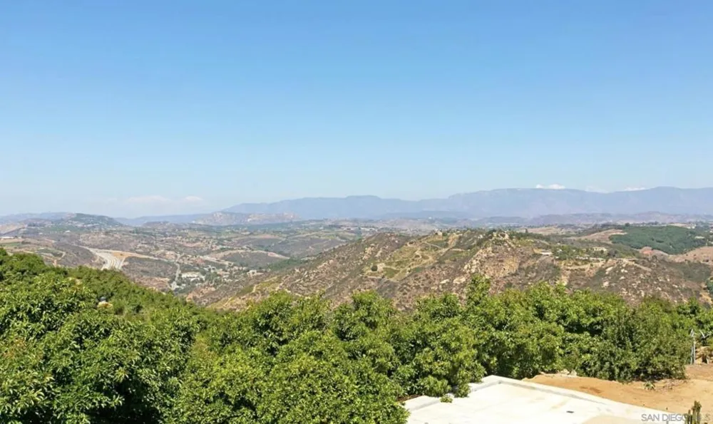 1629 Wild Acres Vista, CA 92084