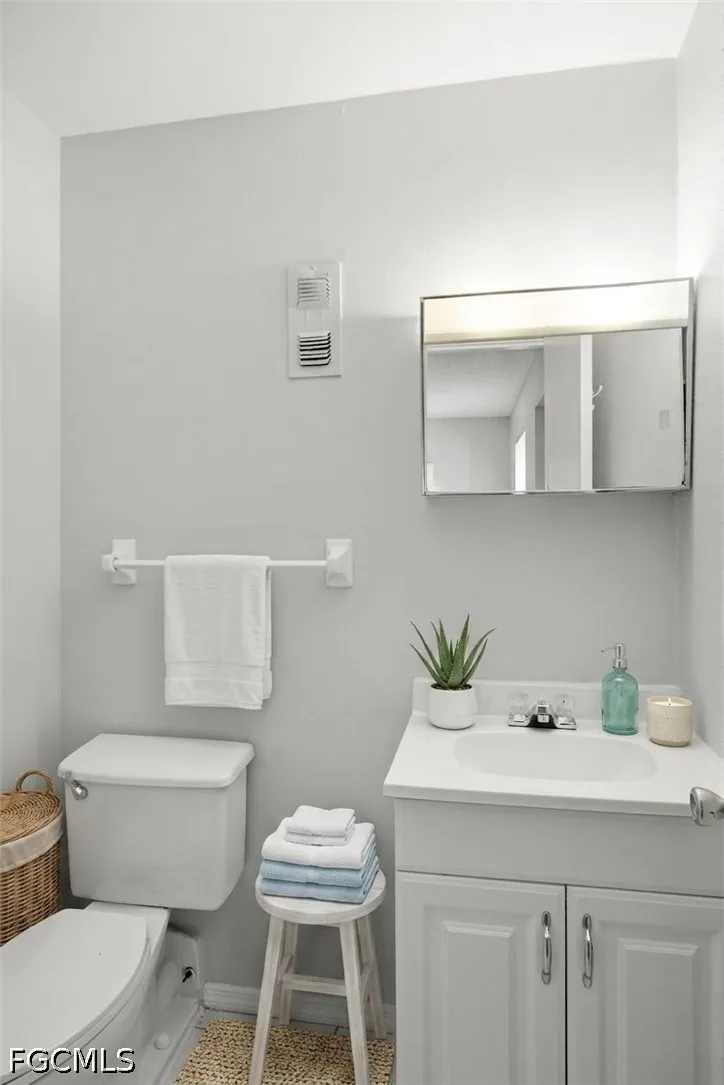 Virginia Avenue #11 Fort Myers, FL 33901
