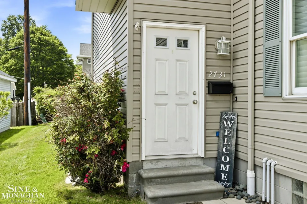 2731 Omar Street Port Huron City, MI 48060