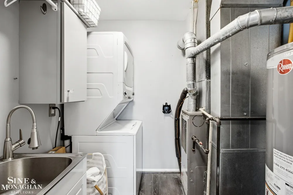2731 Omar Street Port Huron City, MI 48060