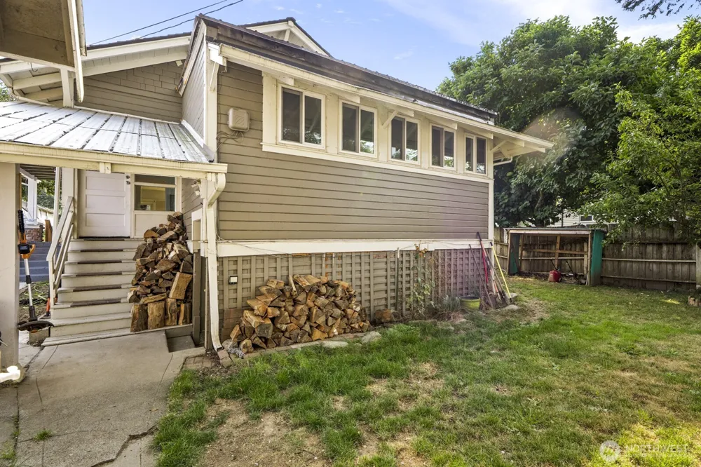 216 S Blakely Street Monroe, WA 98272