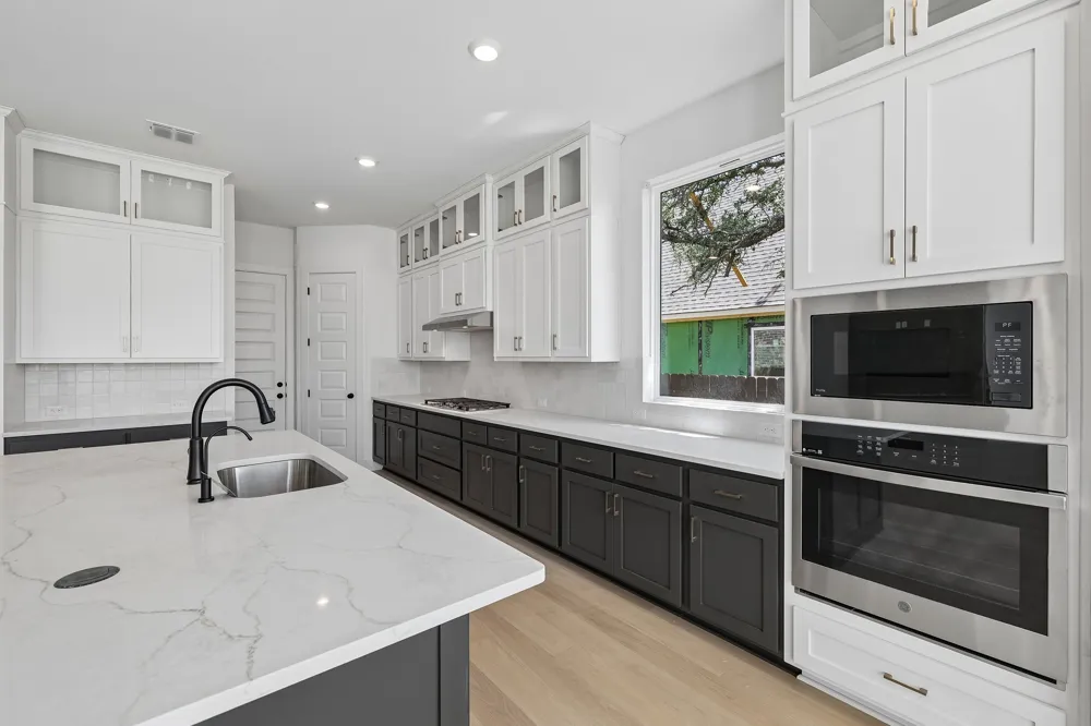 201 Firethorn Road Marble Falls, TX 78654