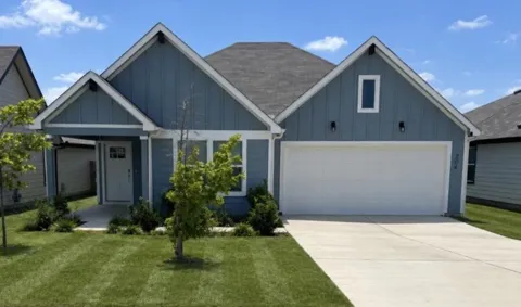 204 Sweetwater Creek Lane