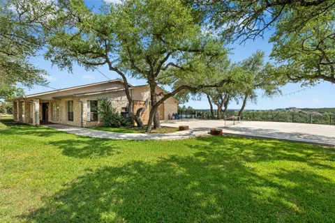 110 Longhorn Lane