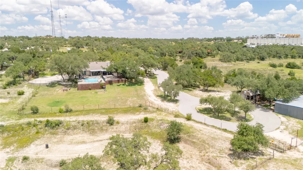 110 Longhorn Lane Dripping Springs, TX 78620