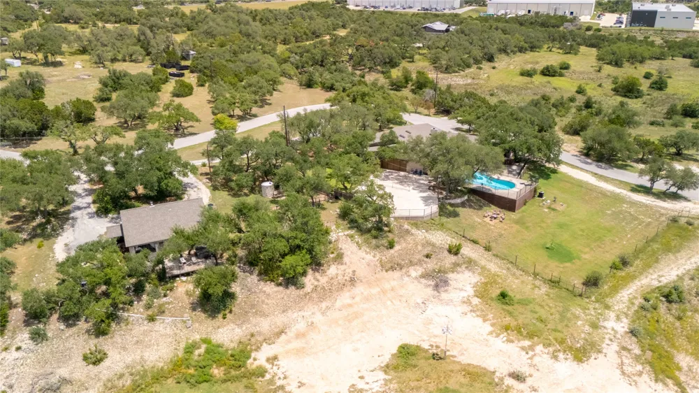 110 Longhorn Lane Dripping Springs, TX 78620