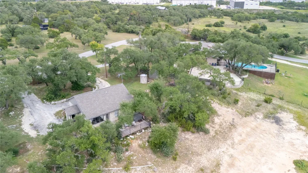110 Longhorn Lane Dripping Springs, TX 78620