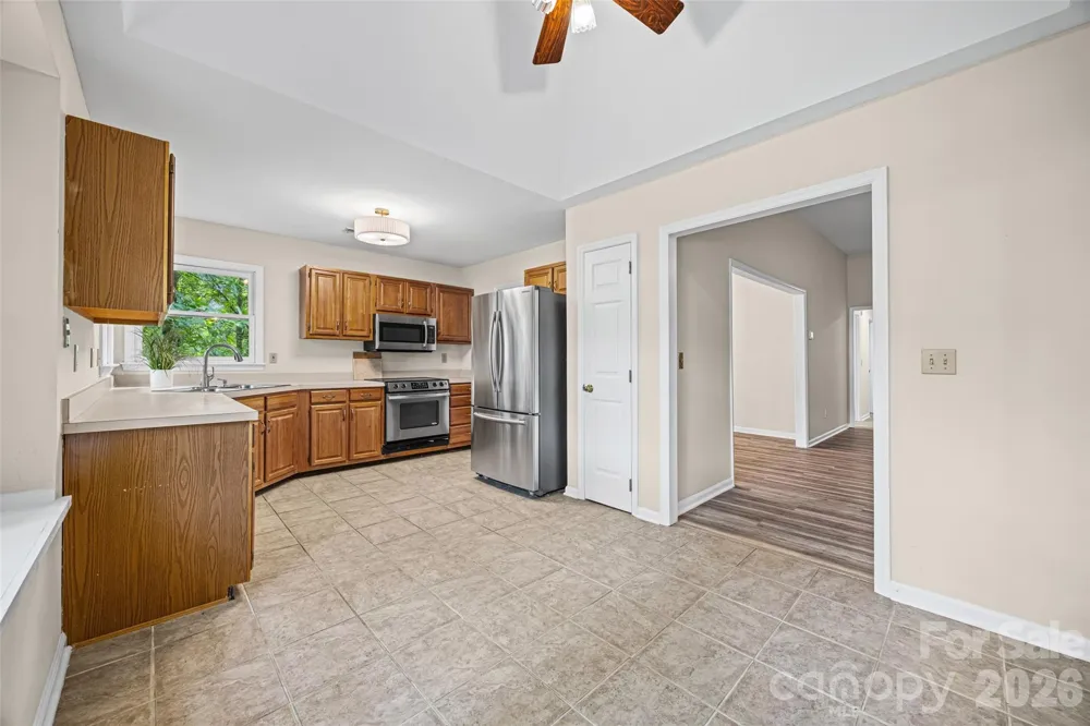 5053 Suwarrow Court Tega Cay, SC 29708