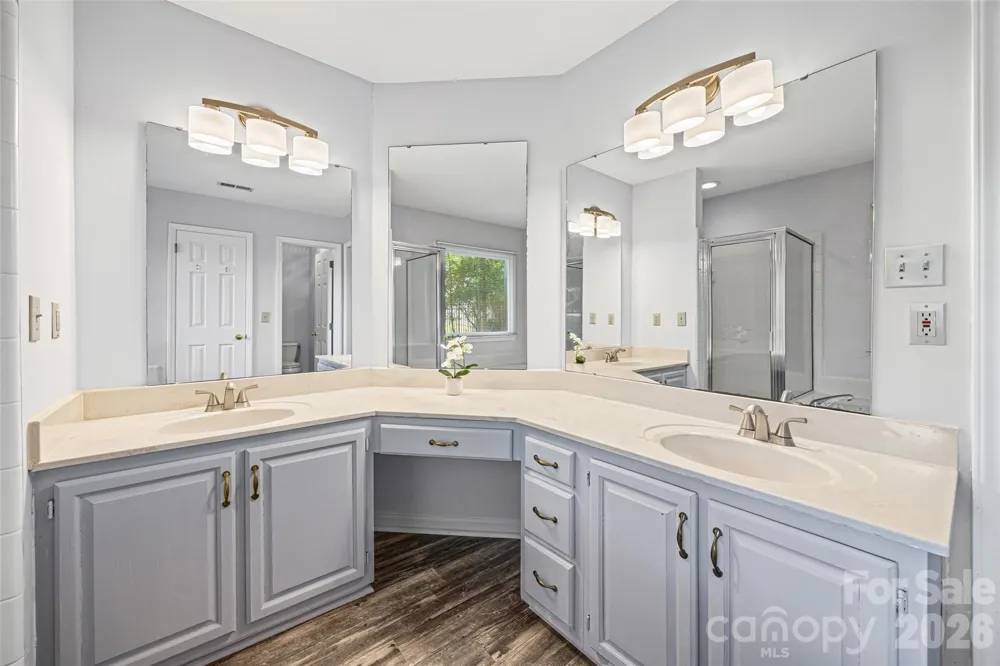 5053 Suwarrow Court Tega Cay, SC 29708