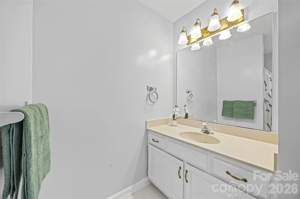5053 Suwarrow Court Tega Cay, SC 29708