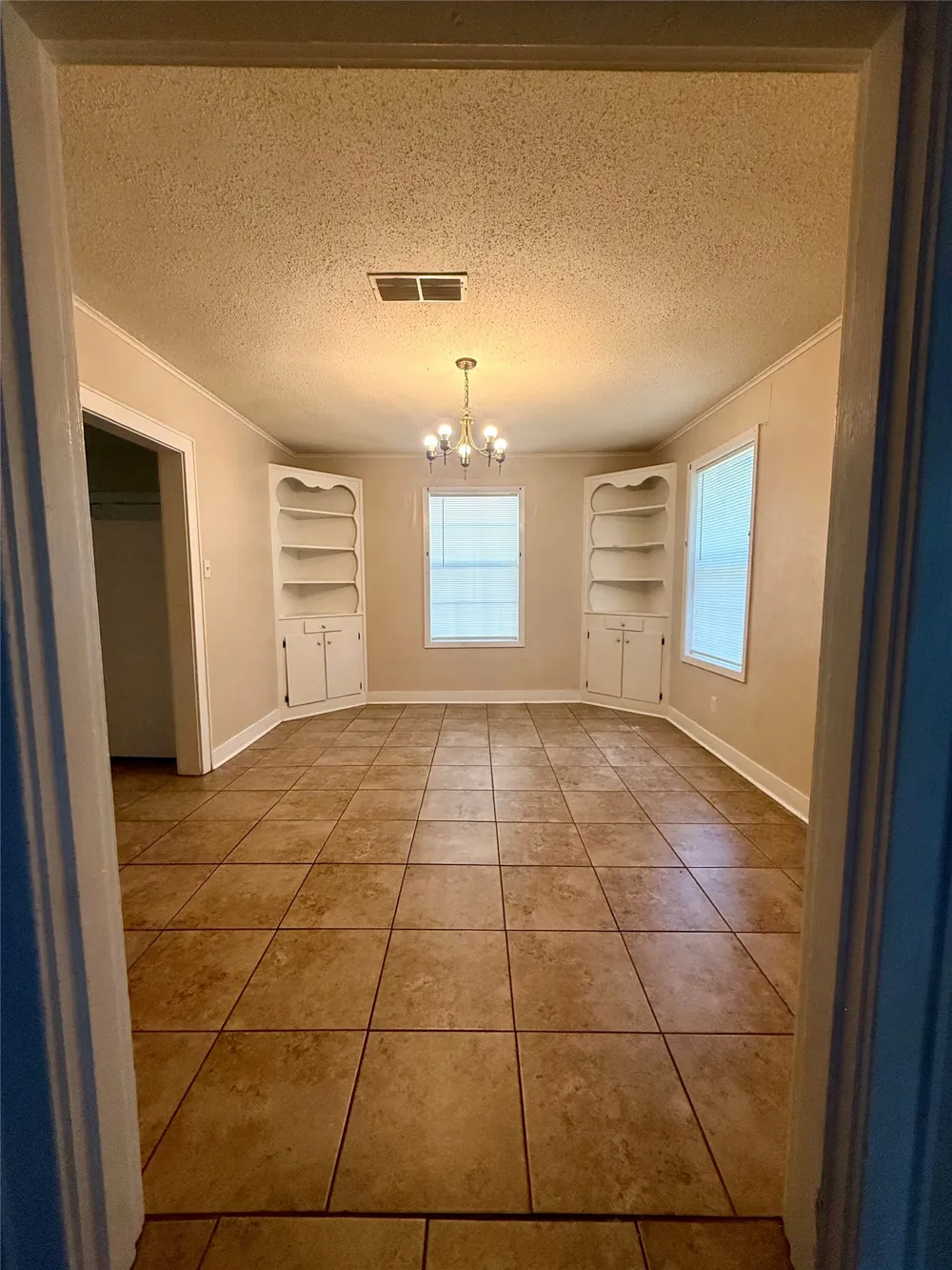 217 3rd Street Pinehill Springhill, LA 71075