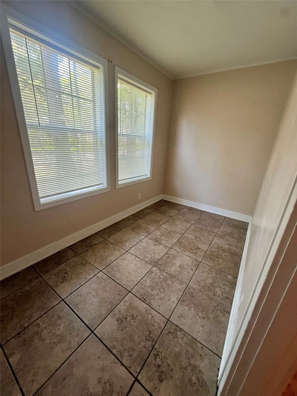 217 3rd Street Pinehill Springhill, LA 71075