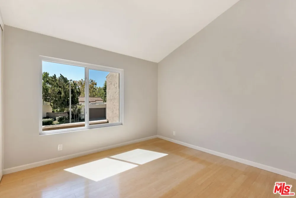 603 Racquet Club Lane Thousand Oaks, CA 91360