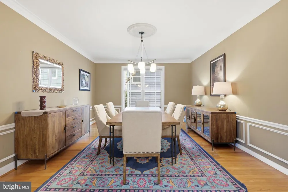 809 BUCHANAN STREET Arlington, VA 22203